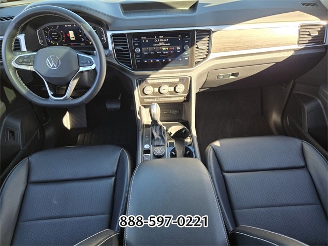 2022 Volkswagen Atlas 3.6L V6 SE w/Technology