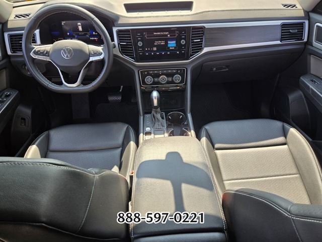 2022 Volkswagen Atlas 3.6L V6 SE w/Technology
