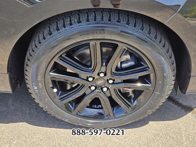 2021 Ford Edge ST Line