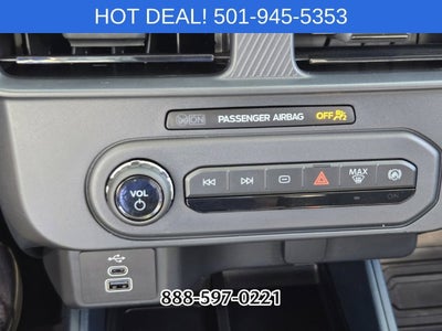 2025 Ford Maverick XL