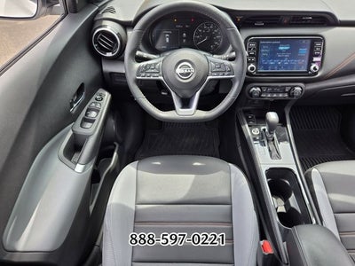 2023 Nissan Kicks SR