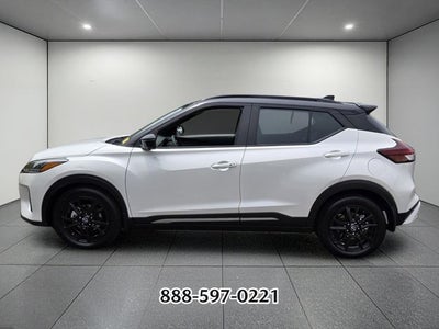 2023 Nissan Kicks SR