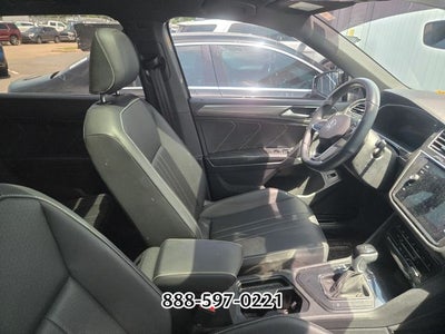2024 Volkswagen Tiguan 2.0T SE R-Line Black