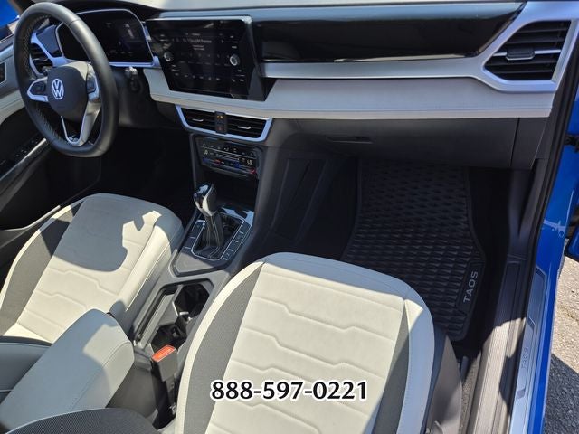 2025 Volkswagen Taos 1.5T SE