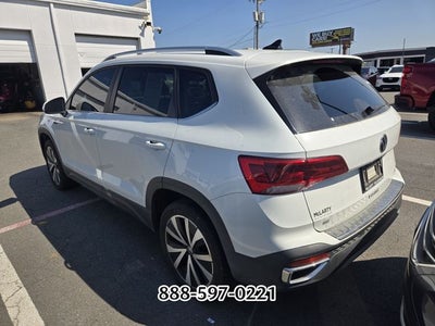 2024 Volkswagen Taos 1.5T SE