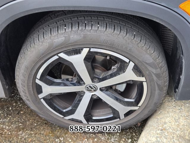 2025 Volkswagen Tiguan 2.0T SE