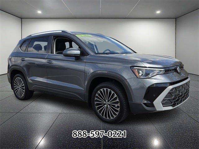 2025 Volkswagen Taos 1.5T SE