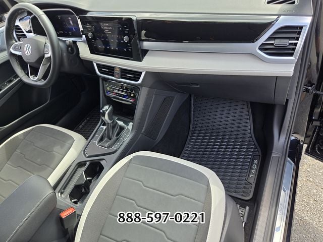 2025 Volkswagen Taos 1.5T SE