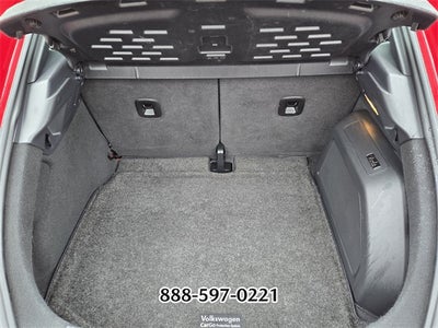 2014 Volkswagen Beetle 2.0T R-Line