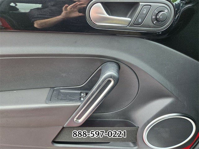 2014 Volkswagen Beetle 2.0T R-Line