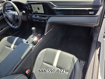 2025 Toyota Camry SE