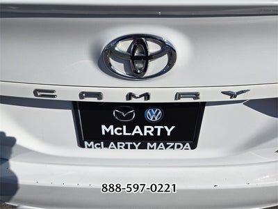 2020 Toyota Camry SE