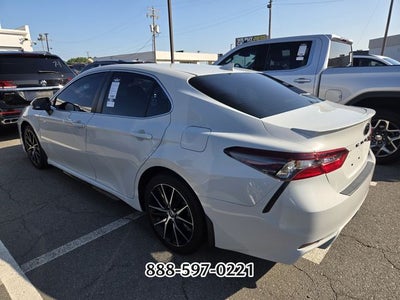 2022 Toyota Camry SE