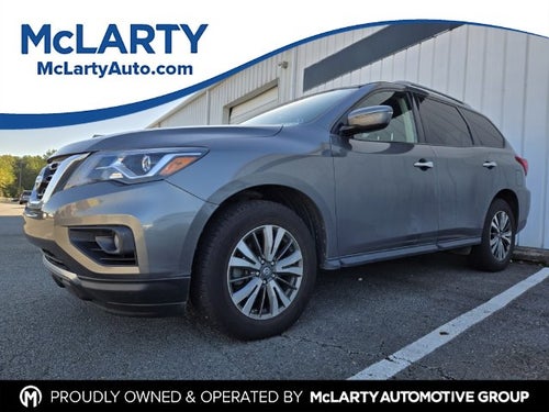 2018 Nissan Pathfinder SV