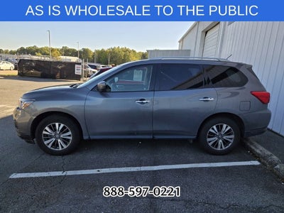 2018 Nissan Pathfinder SV
