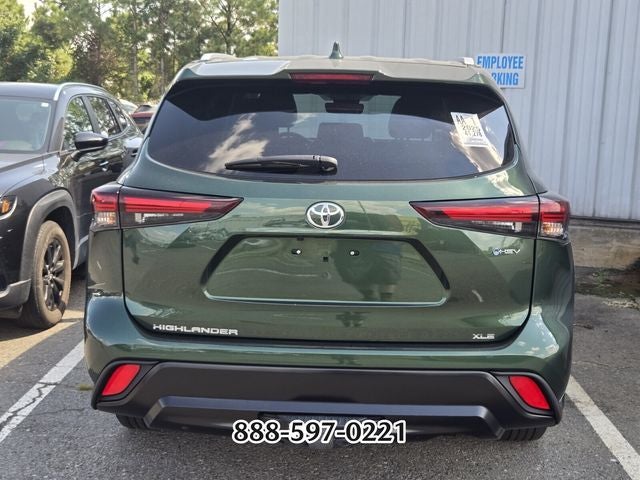 2025 Toyota Highlander Hybrid XLE