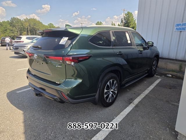 2025 Toyota Highlander Hybrid XLE