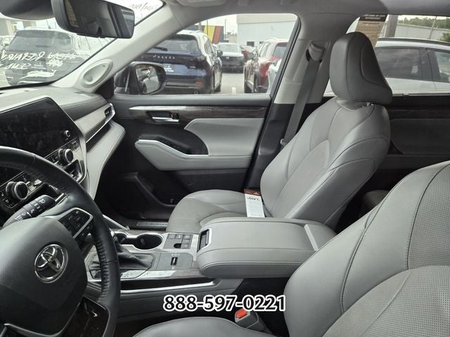 2023 Toyota Highlander Limited