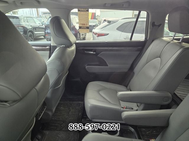 2023 Toyota Highlander Limited