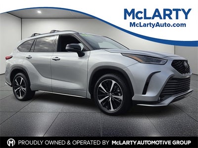 2022 Toyota Highlander XSE