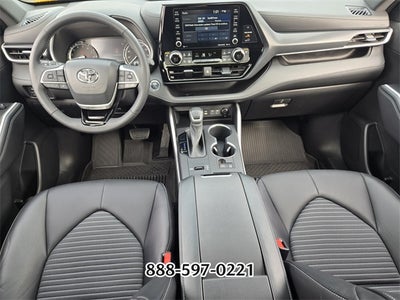 2022 Toyota Highlander XSE