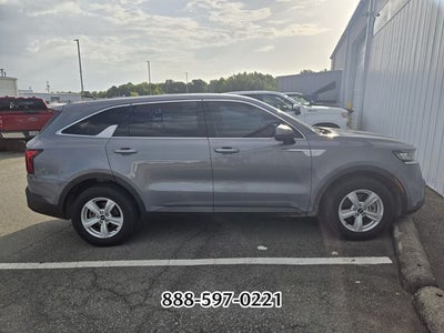 2023 Kia Sorento LX
