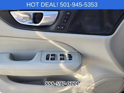 2024 Volvo S60 B5 Plus Dark Theme