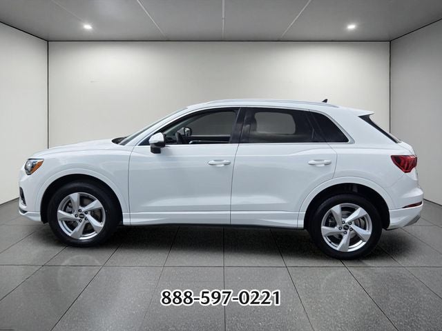 2021 Audi Q3 Premium quattro