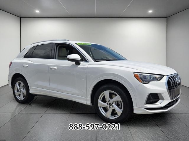 2021 Audi Q3 Premium quattro