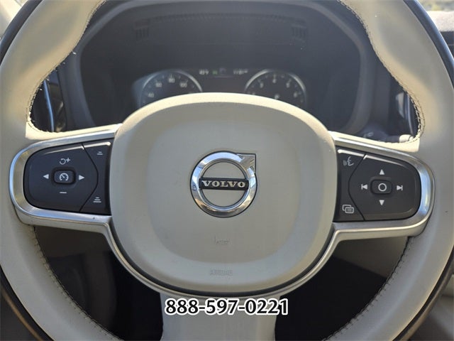 2020 Volvo XC60 T5 Momentum