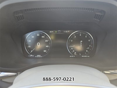 2020 Volvo XC60 T5 Momentum