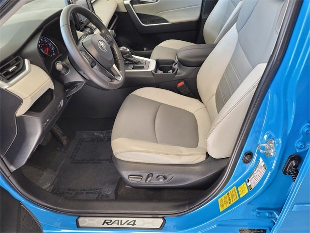 2021 Toyota RAV4 XLE Premium