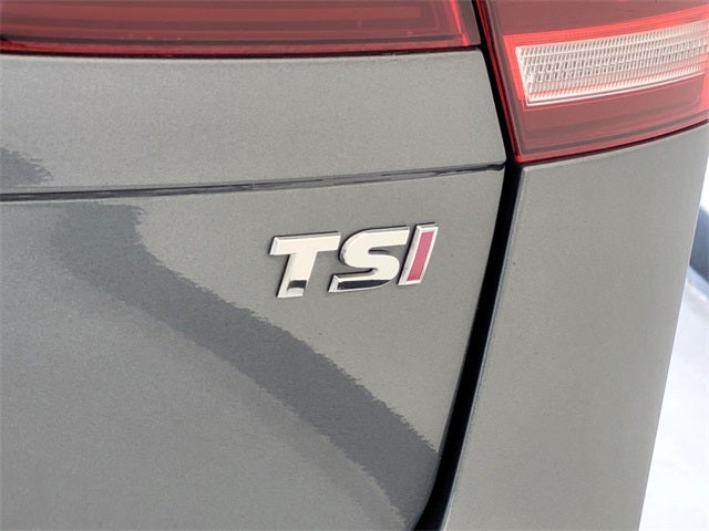 2018 Volkswagen Tiguan Base