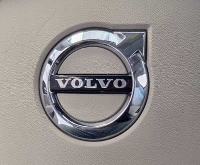 2022 Volvo S60 Recharge Plug-In Hybrid T8 Inscription