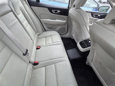 2022 Volvo S60 Recharge Plug-In Hybrid T8 Inscription