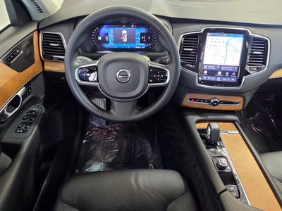 2023 Volvo XC90 B6 Plus 6-Seater