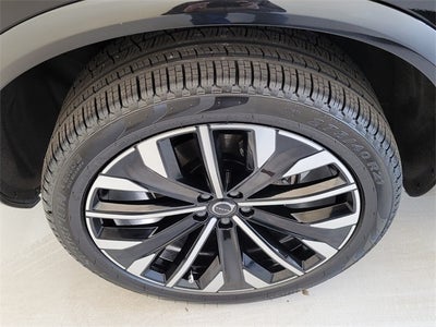 2026 Volvo XC90 B6 Plus 6-Seater