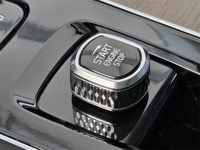 2025 Volvo XC90 B6 Plus 7-Seater 2025.5