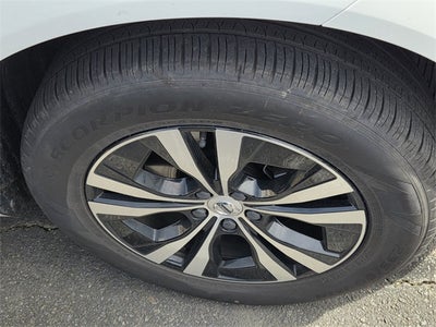 2025 Volvo XC90 B6 Plus 7-Seater 2025.5