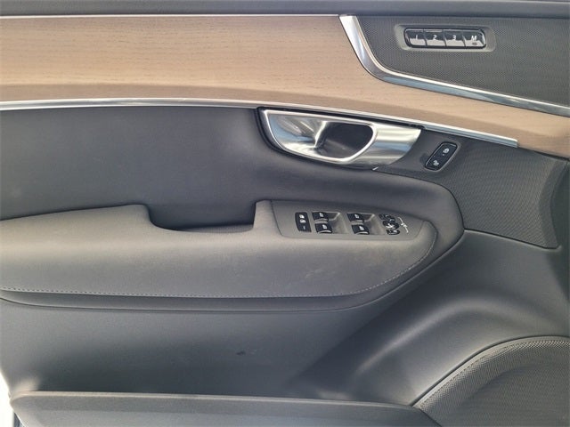 2025 Volvo XC90 B6 Plus 7-Seater 2025.5
