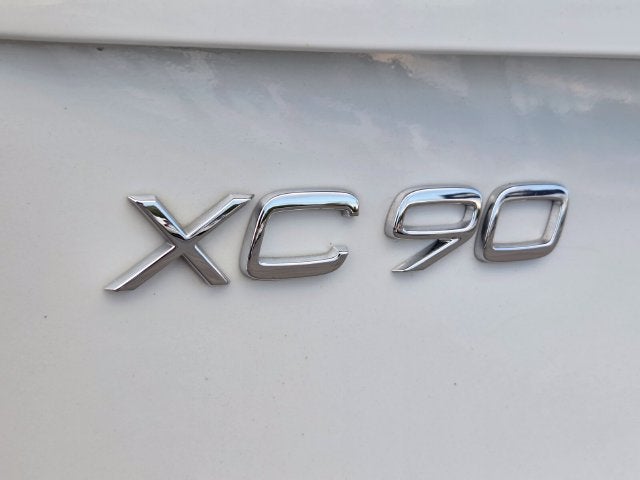 2022 Volvo XC90 T6 Inscription