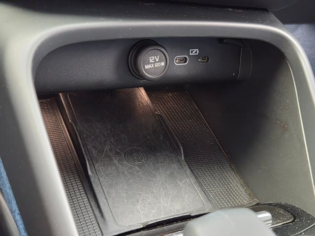 2023 Volvo C40 Recharge Pure Electric Twin Plus