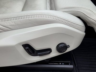 2023 Volvo XC90 Recharge Plug-In Hybrid Ultimate
