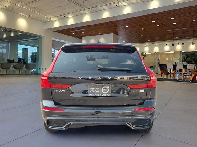 2024 Volvo XC60 Recharge Plug-In Hybrid Core Dark