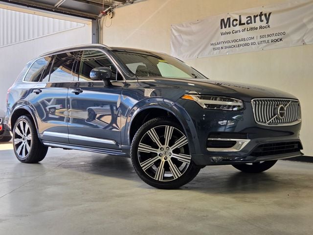 2024 Volvo XC90 B5 Plus