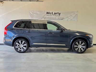 2024 Volvo XC90 B5 Plus