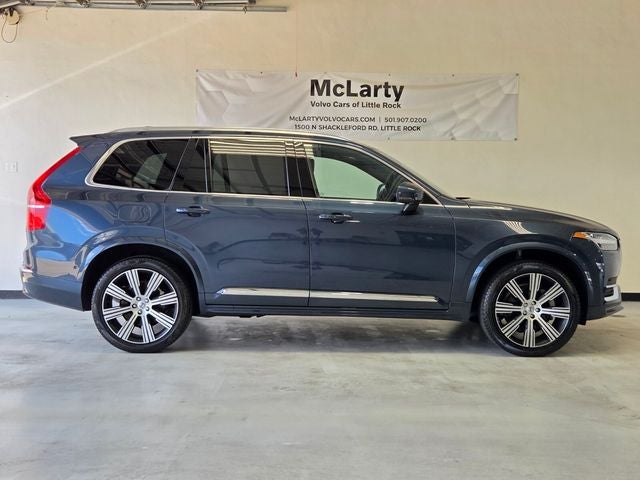 2024 Volvo XC90 B5 Plus