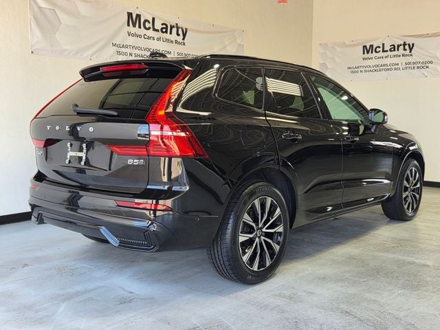 2024 Volvo XC60 B5 Plus Dark Theme