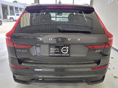 2024 Volvo XC60 B5 Plus Dark Theme