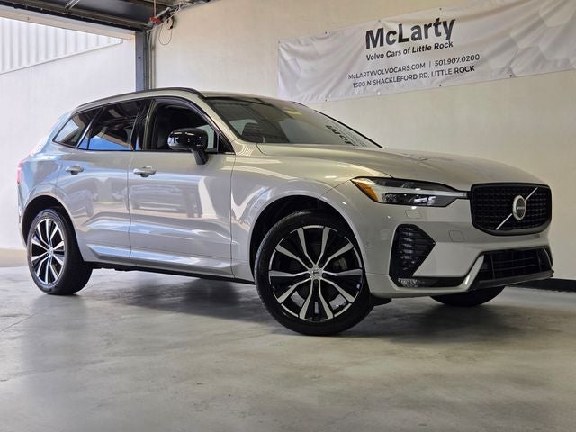 2024 Volvo XC60 B5 Plus Dark Theme